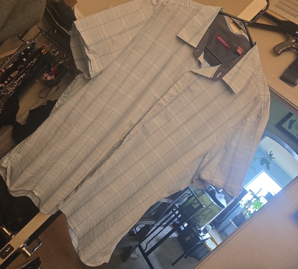 Axist Men's Sky Blue Checkered Shirt